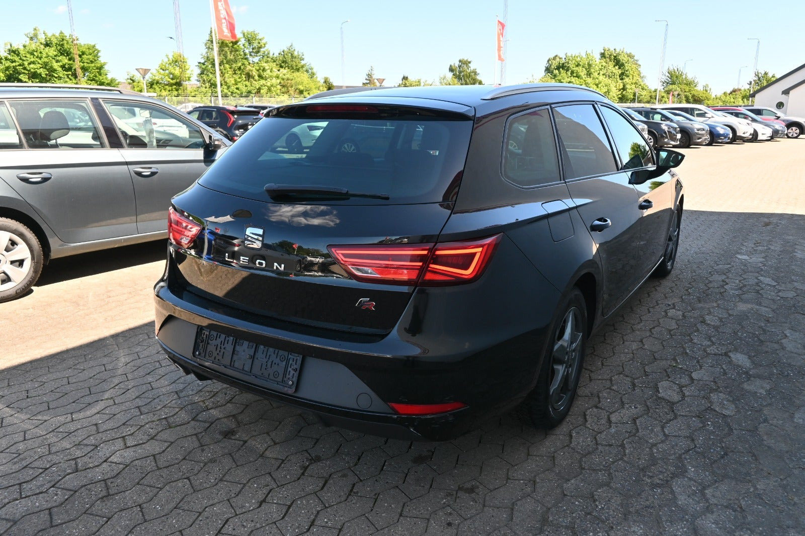 Sort Seat Leon fra 2019