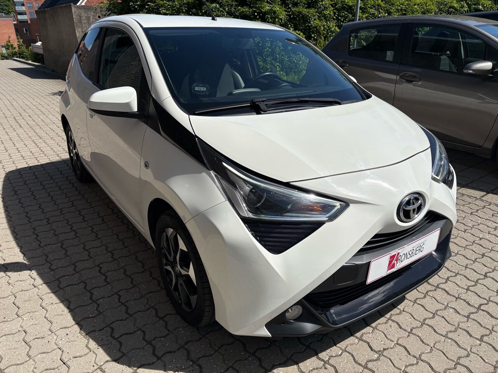 Hvid Toyota Aygo fra 2021