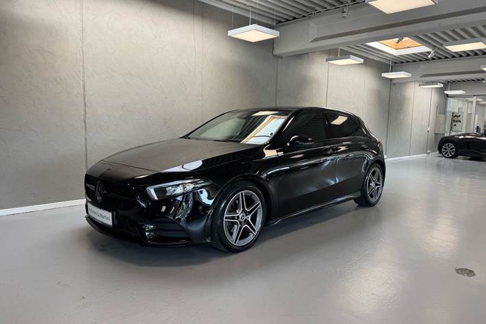 Sort Mercedes A200 d fra 2020