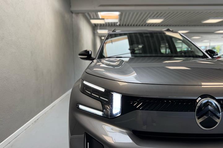 Grå Citroën e-C3 Aircross fra 2025