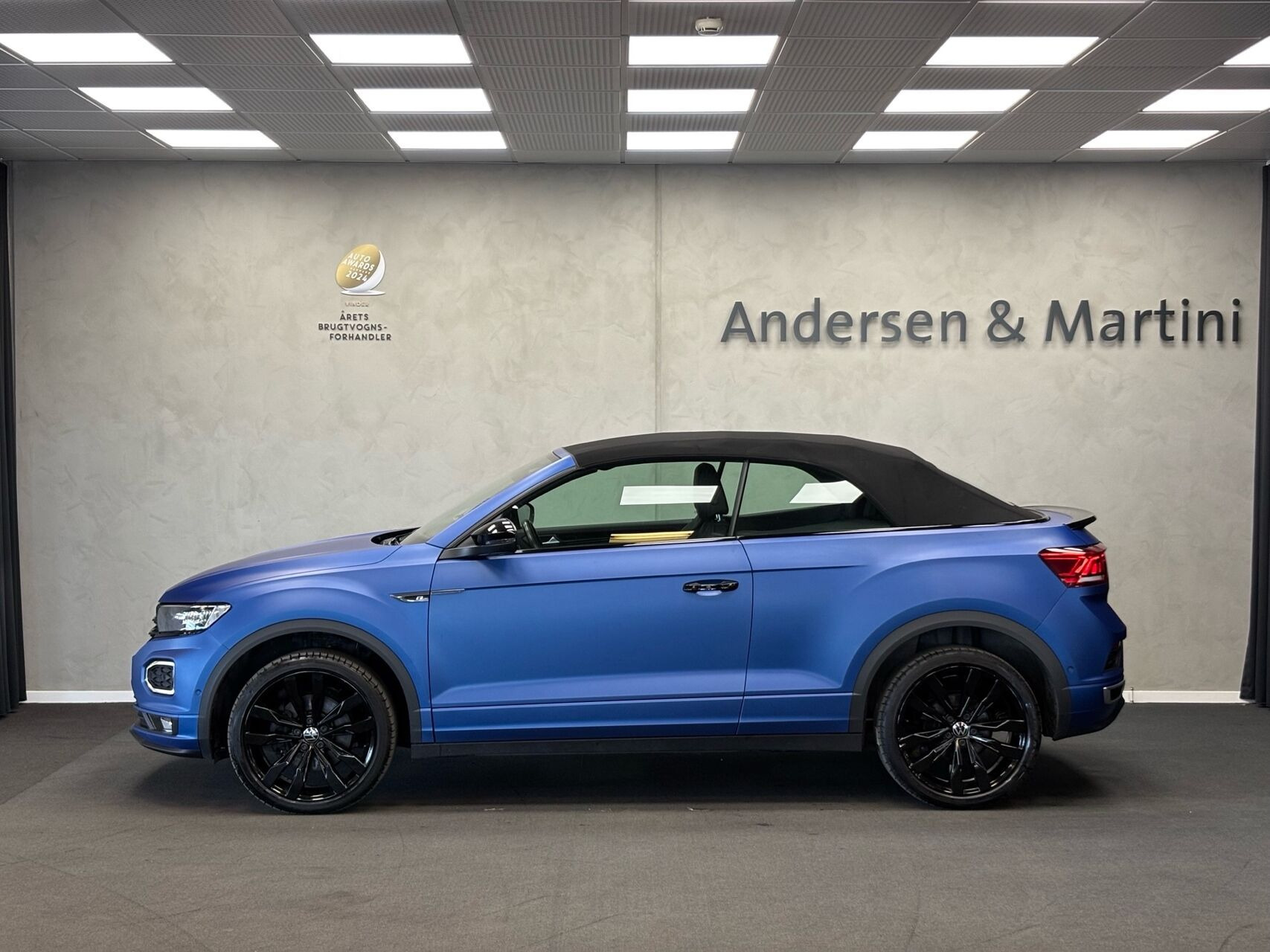 Blå VW T-Roc fra 2022