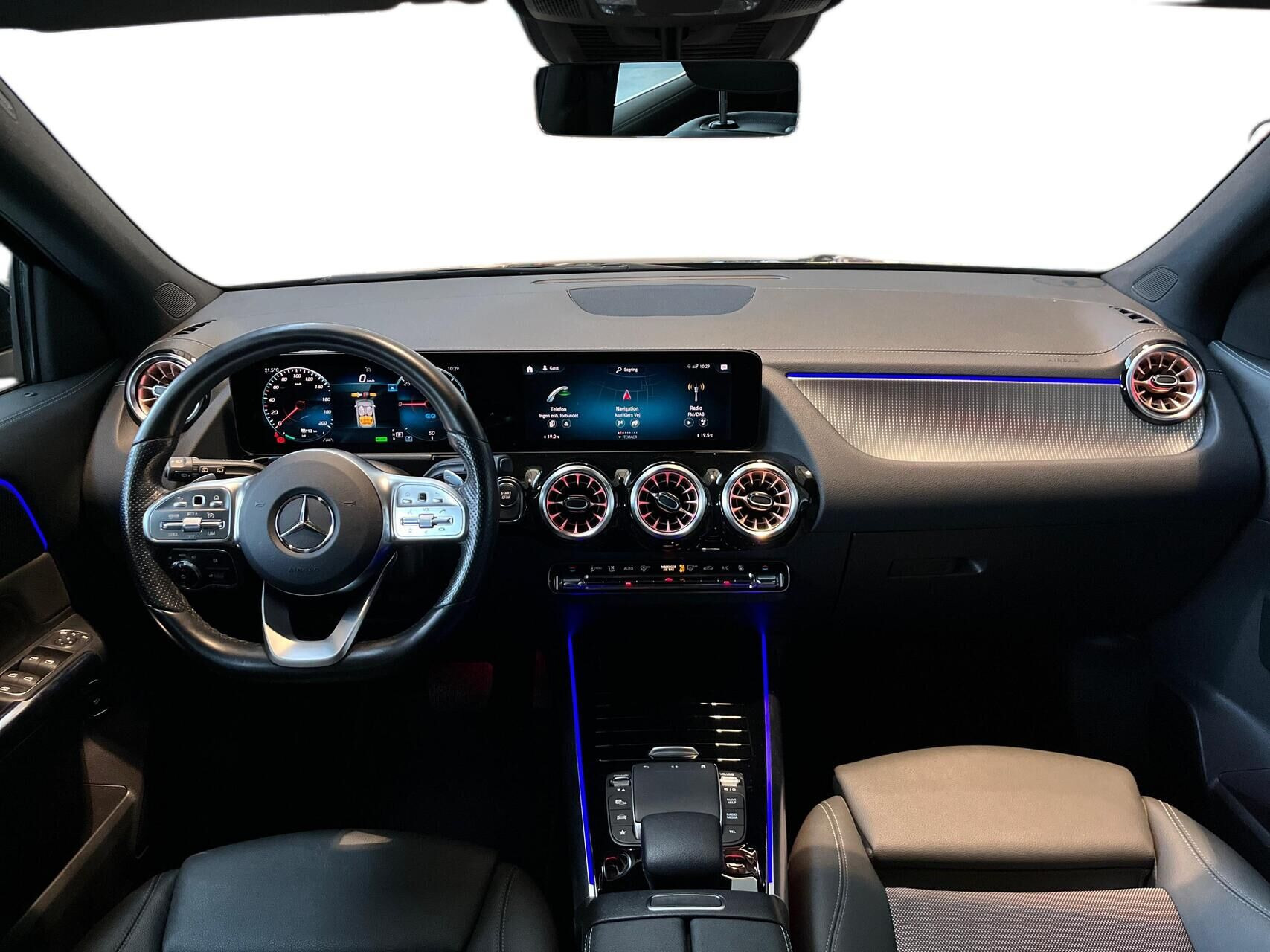 Sort Mercedes EQA 250 fra 2021