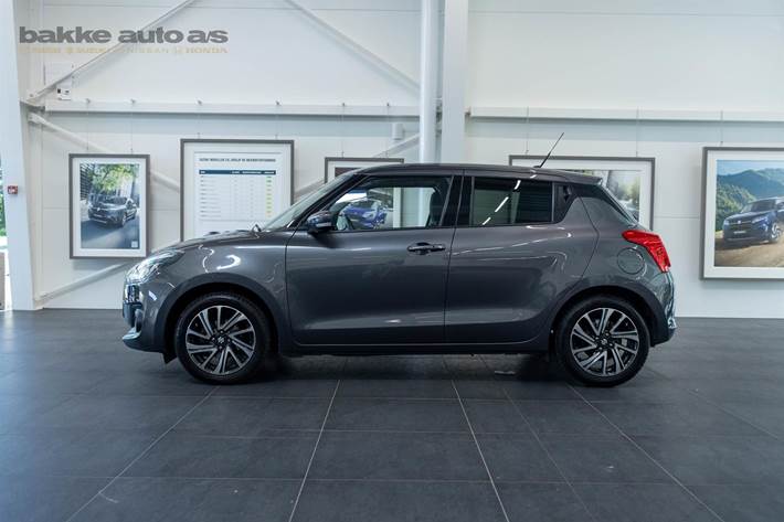 Grå Suzuki Swift fra 2023