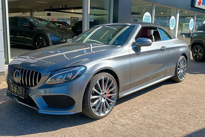 Grå Mercedes C250 fra 2017