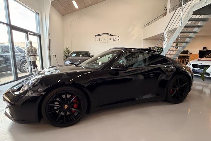 undefined Porsche 911 Carrera S fra 2020