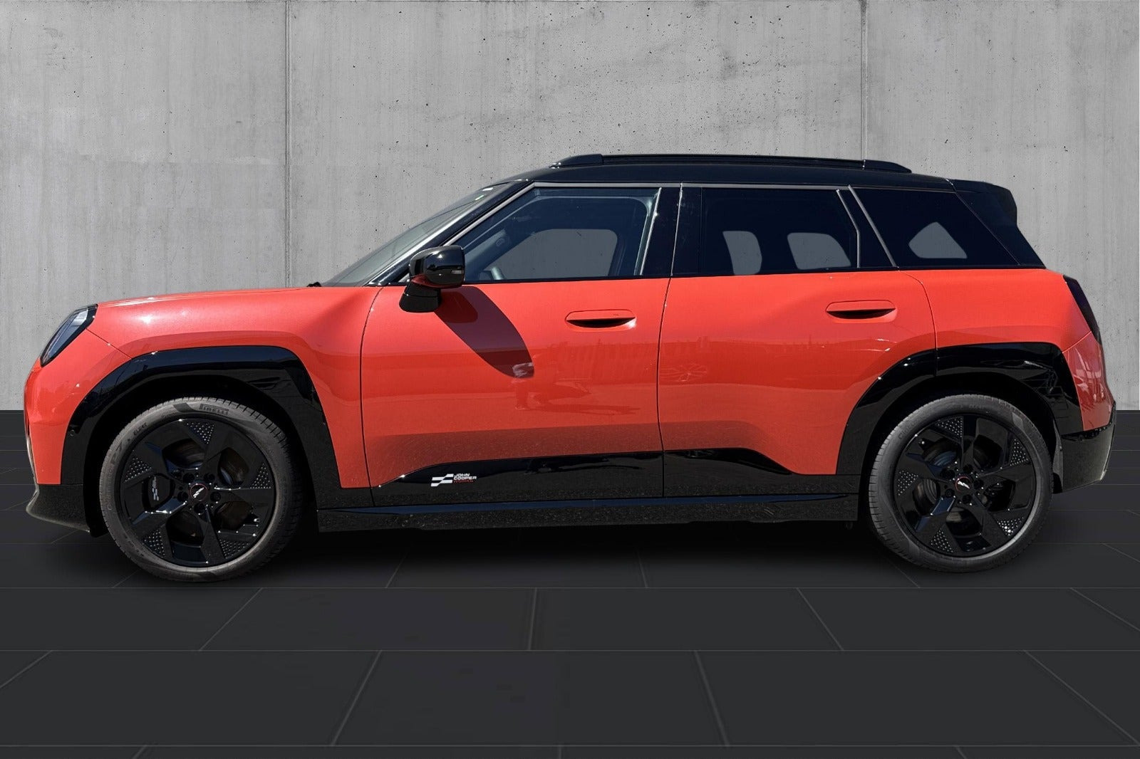 Rød Mini Aceman SE fra 2025