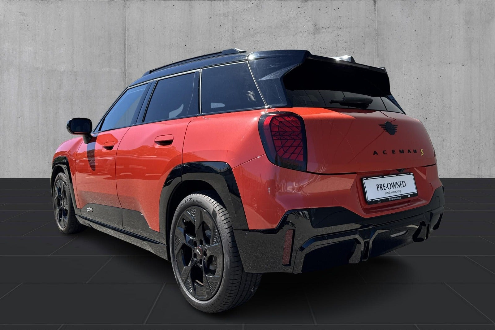 Rød Mini Aceman SE fra 2025