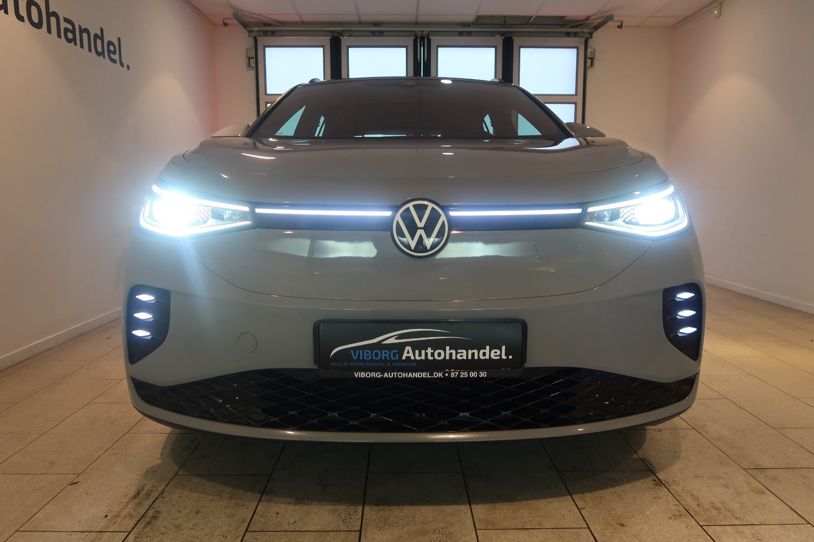 Grå VW ID.4 fra 2022