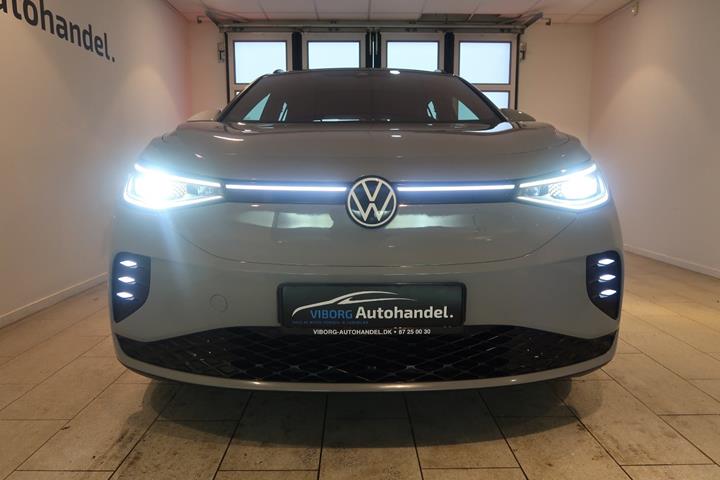 Grå VW ID.4 fra 2022