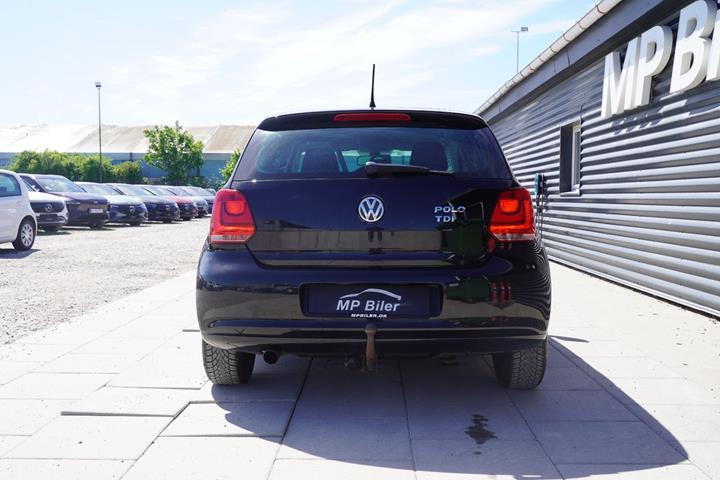 Sort VW Polo fra 2013