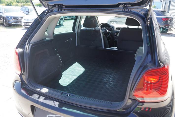 Sort VW Polo fra 2013