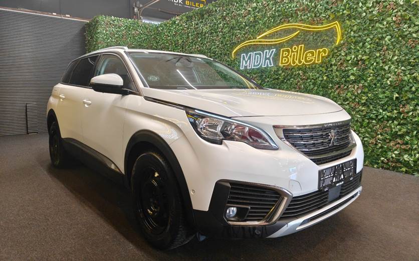 Peugeot 5008 1,2 e-THP 130 Allure 7prs
