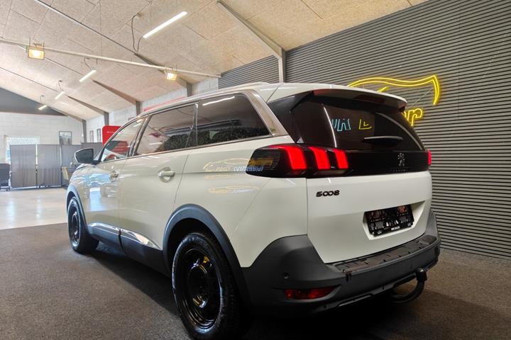undefined Peugeot 5008 fra 2017