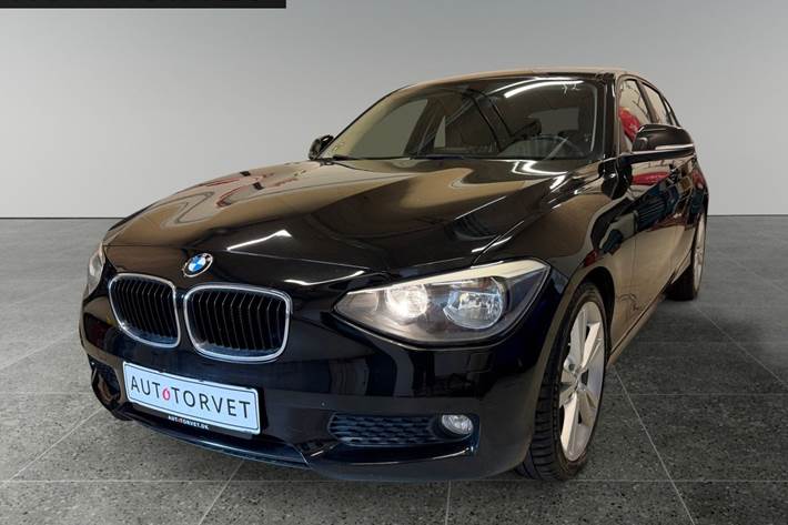 Sort BMW 116d fra 2014