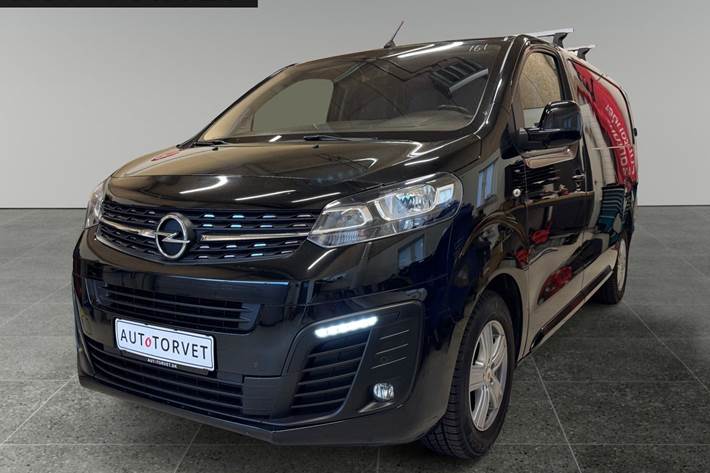 Sort Opel Vivaro fra 2020