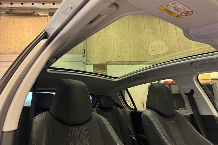 Hvid Peugeot 308 fra 2018
