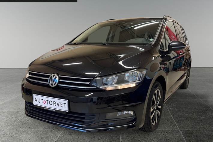 Sort VW Touran fra 2019