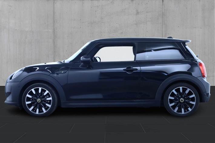 Sort Mini Cooper SE fra 2023