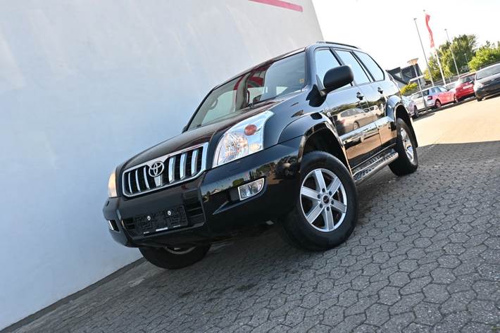 Sort Toyota Land Cruiser fra 2007
