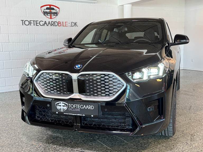 BMW iX2 xDrive30 M-Sport Premium