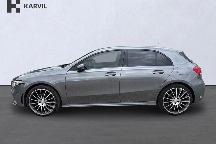 Grå Mercedes A250 e fra 2020