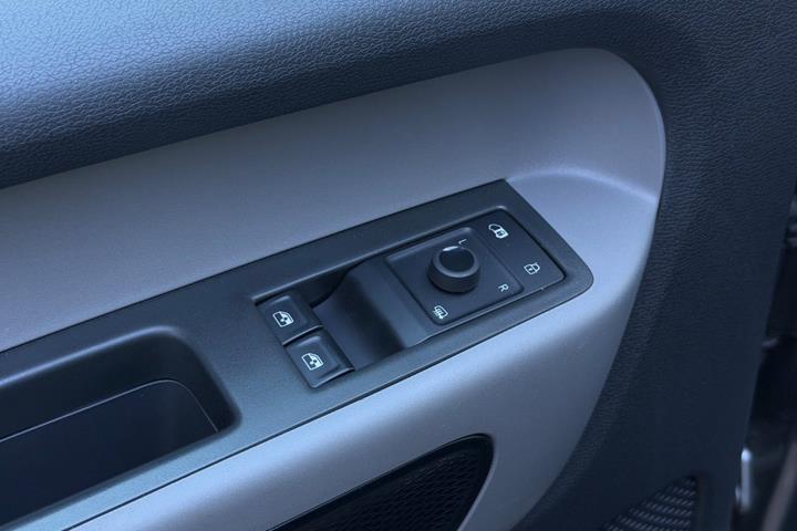Sølv VW ID.Buzz fra 2023