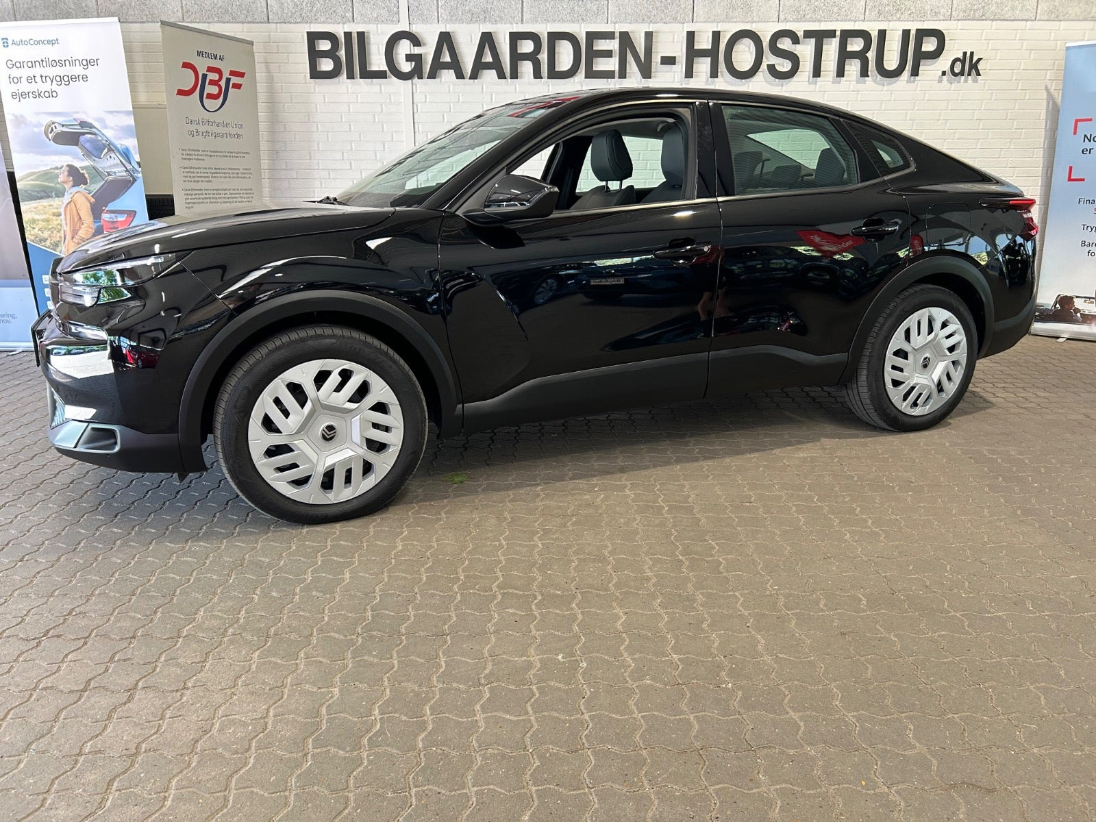 Sort Citroën ë-C4 X fra 2025