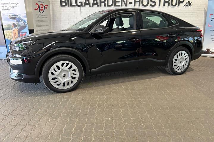 Sort Citroën ë-C4 X fra 2025