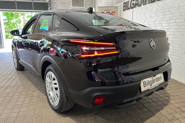Sort Citroën ë-C4 X fra 2025