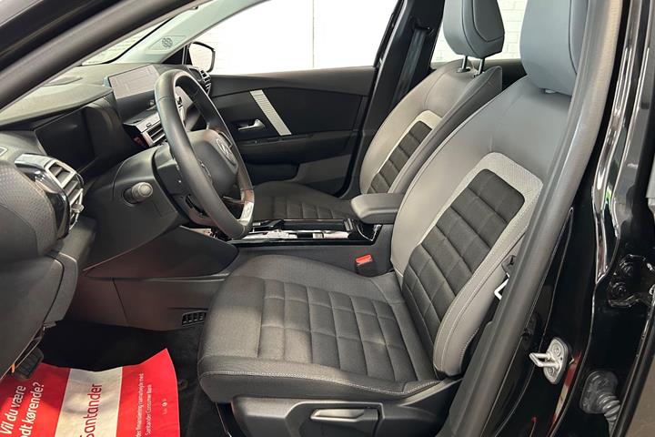 Sort Citroën ë-C4 X fra 2025