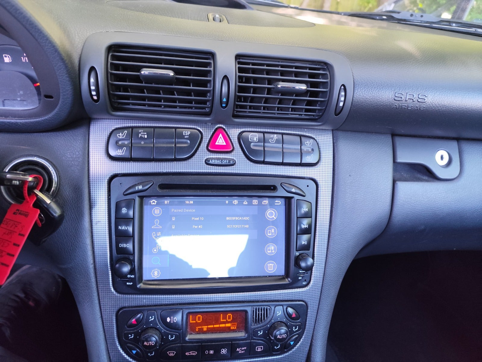 undefined Mercedes C320 fra 2003 set indefra