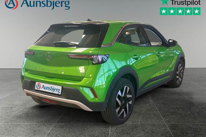 Grøn Opel Mokka-e fra 2021