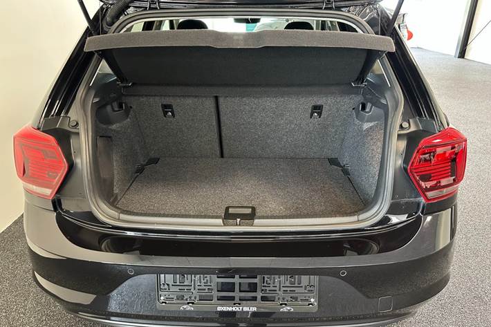 Sort VW Polo fra 2019