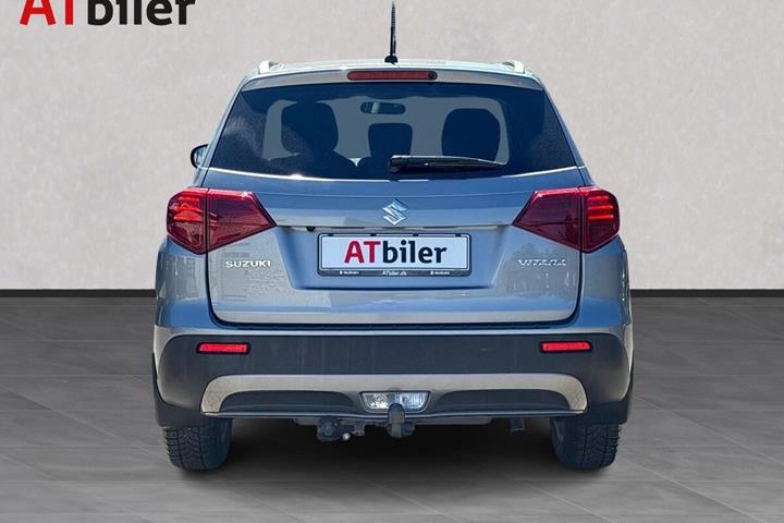 Sort Suzuki Vitara fra 2019