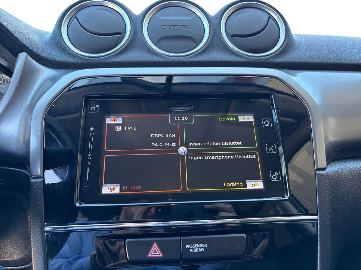 Sort Suzuki Vitara fra 2019