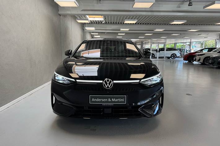 Sort VW ID.7 fra 2023