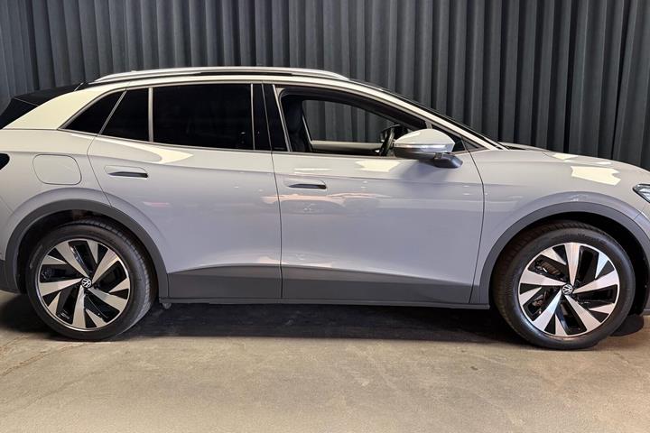 Grå VW ID.4 fra 2025