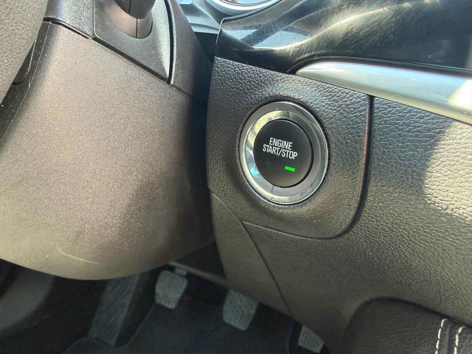Sølv Opel Astra fra 2018