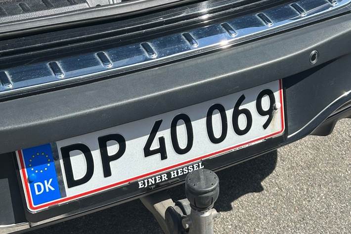 Sort Mercedes EQA250+ fra 2023