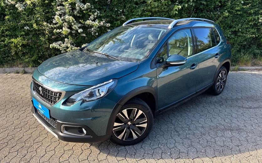 Peugeot 2008 1,2 PureTech 110 Allure Sky EAT6