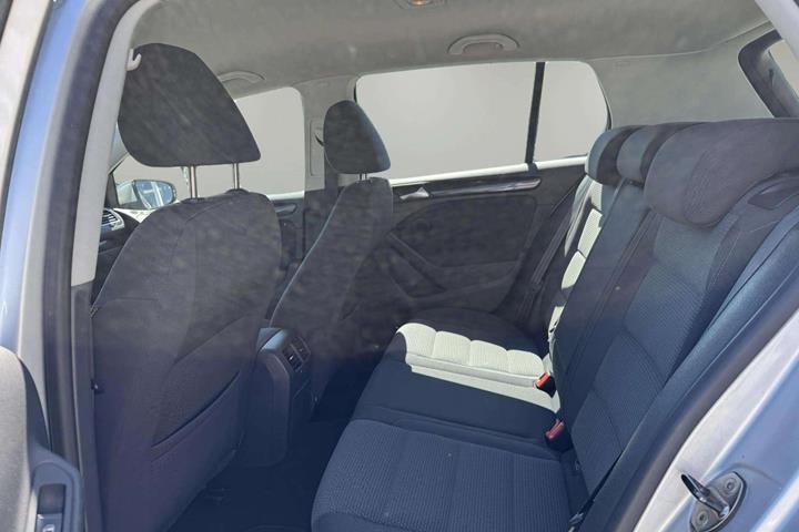 Sølv VW Golf VI fra 2010