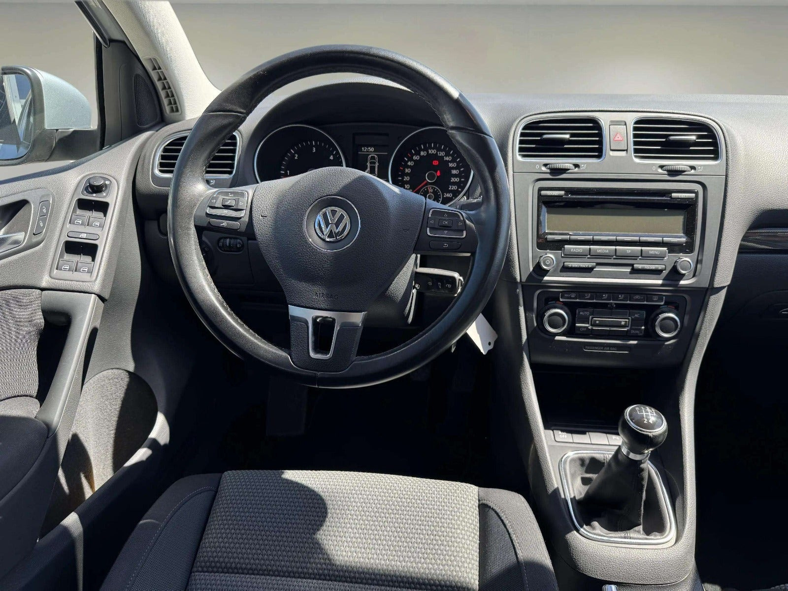 Sølv VW Golf VI fra 2010