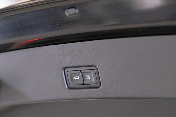 Sort Audi Q4 e-tron fra 2022