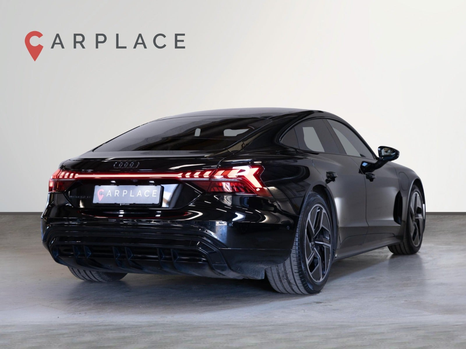 Sort Audi e-tron GT fra 2023