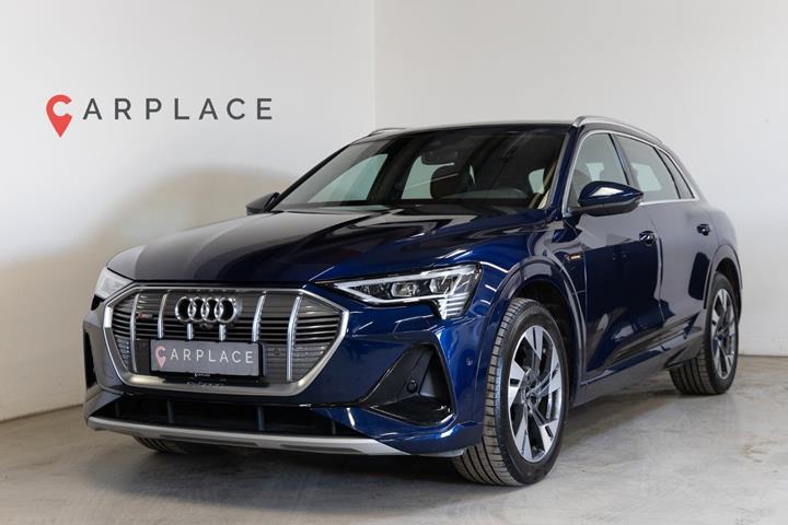 Blå Audi e-tron fra 2023