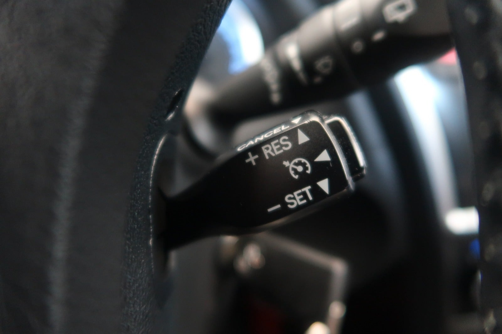 Bronze Toyota Auris fra 2013