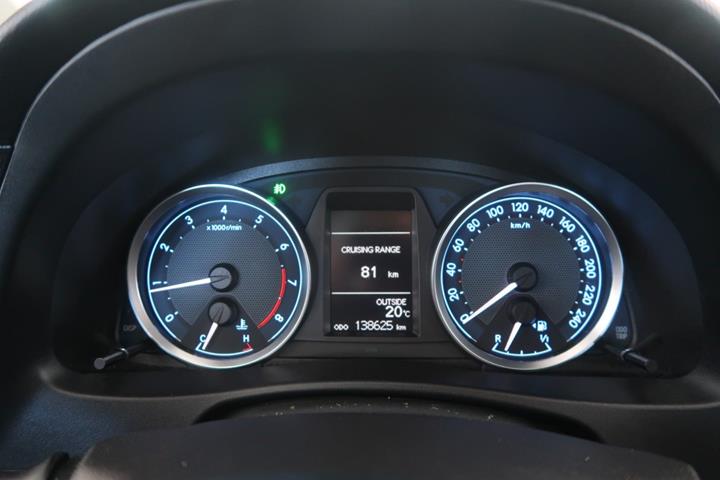 Bronze Toyota Auris fra 2013