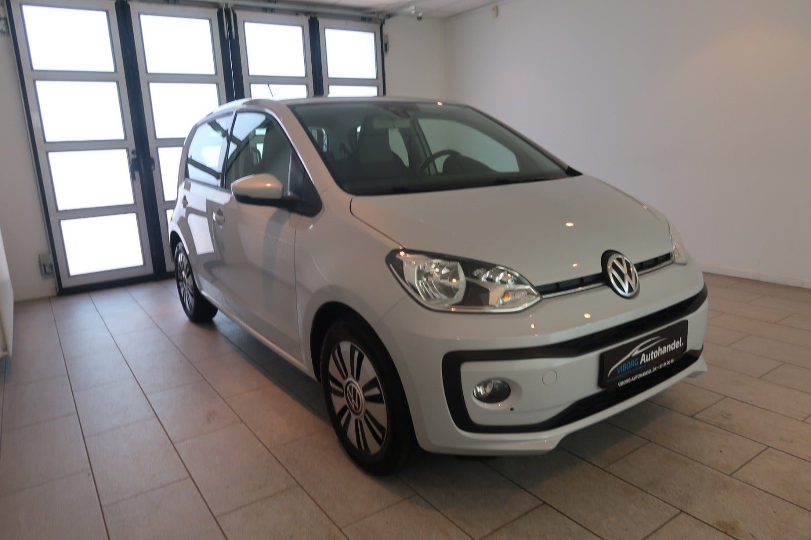 Hvid VW UP! fra 2017