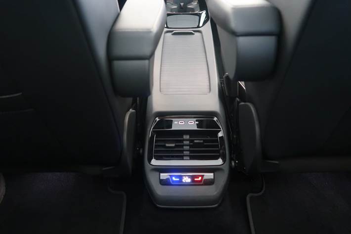 Grå VW ID.5 fra 2023