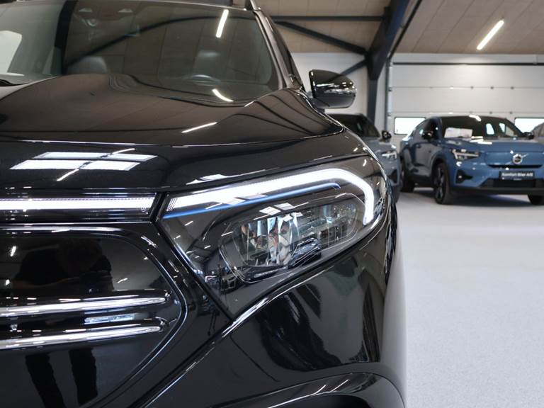 Mercedes EQB300 AMG Line 4Matic 7prs